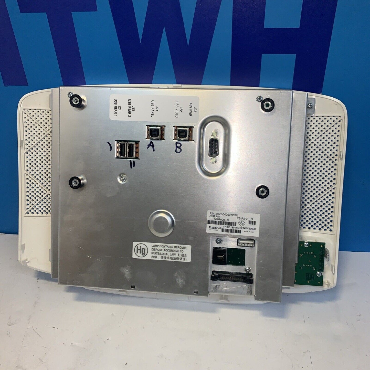 GE LOGIQ E9 UPPER OPERATOR PANEL  #1
