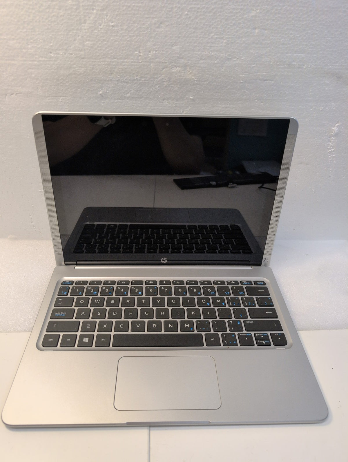 🎸 HP Pavilion x2 12-b017ca 128GB Detachable Laptop Tablet - For Parts