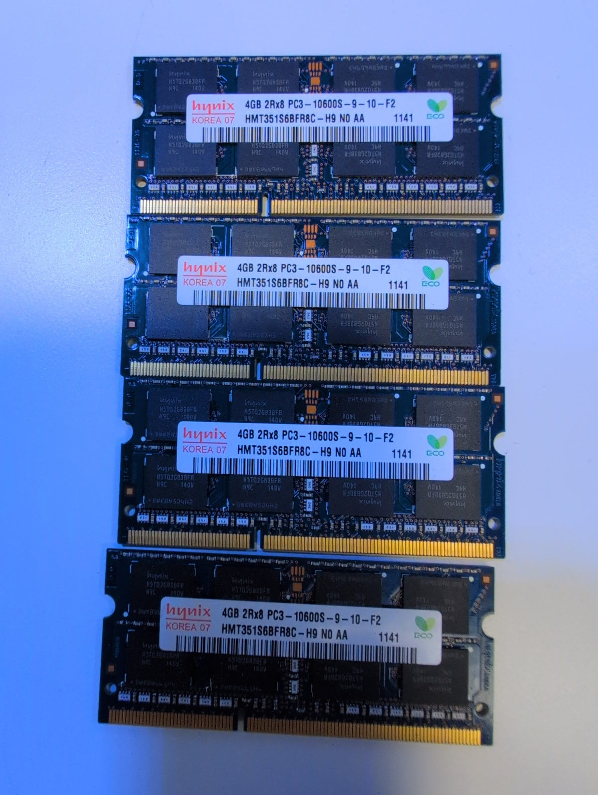 🎸 Hynix 4GB 2Rx8 PC3-10600S DDR3 SODIMM Laptop RAM Lot of 4 - HMT351S6BFR8C-H9