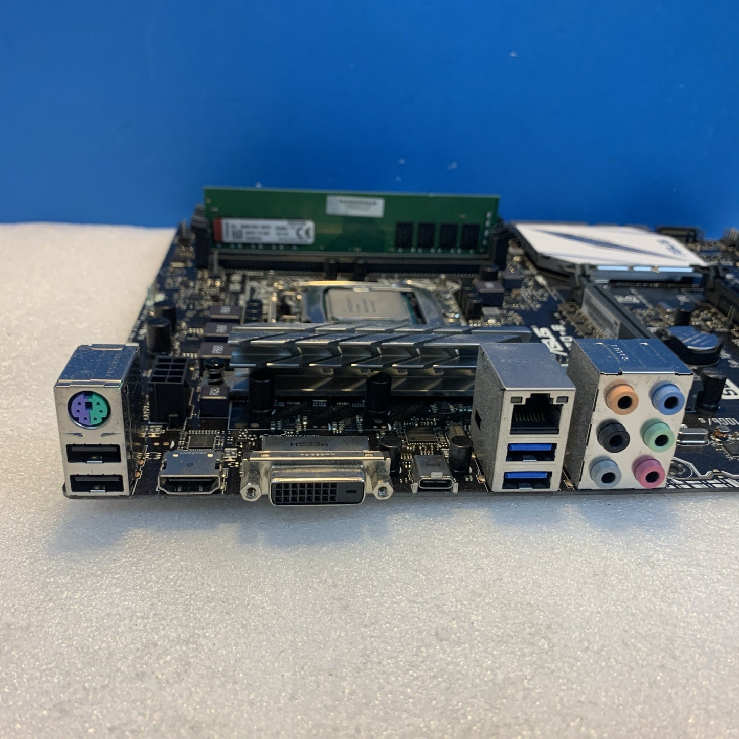 ASUS Z170-E Motherboard DDR4 LGA1151 PCIe SATA USB-C HDMI + i7-6700K + 8GB RAM