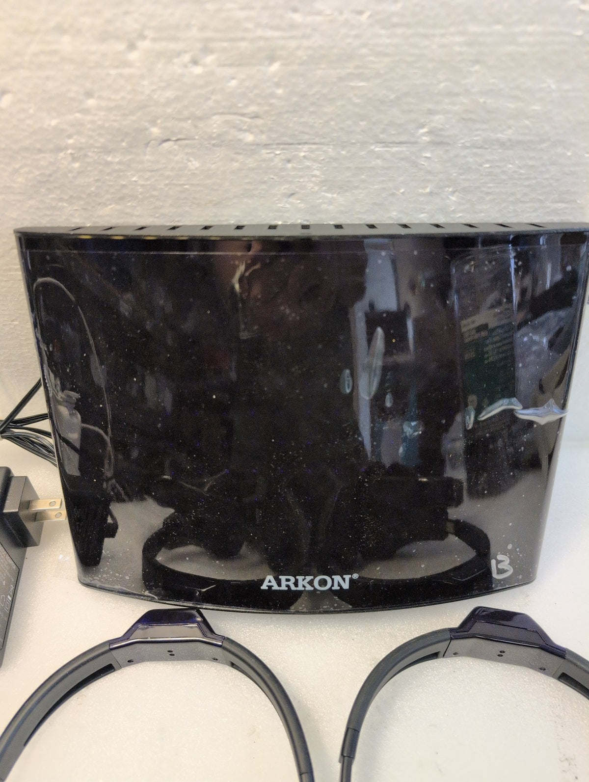 🎸 Arkon IP281 Infrared Wireless Transmitter & 5x IP282 Headphones Bundle