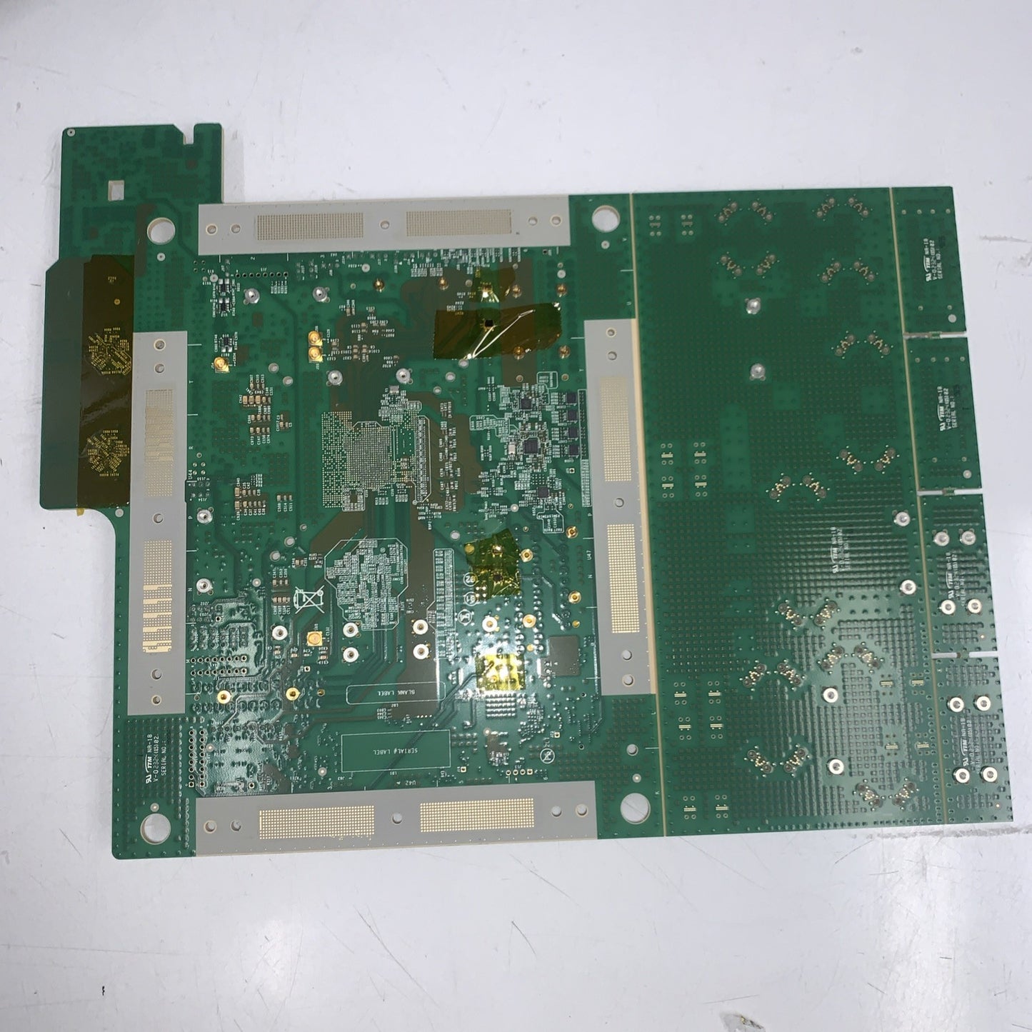 Intel    HLO-CN37204-120 / DKC / HLC REPLTCA BOARD （unused）