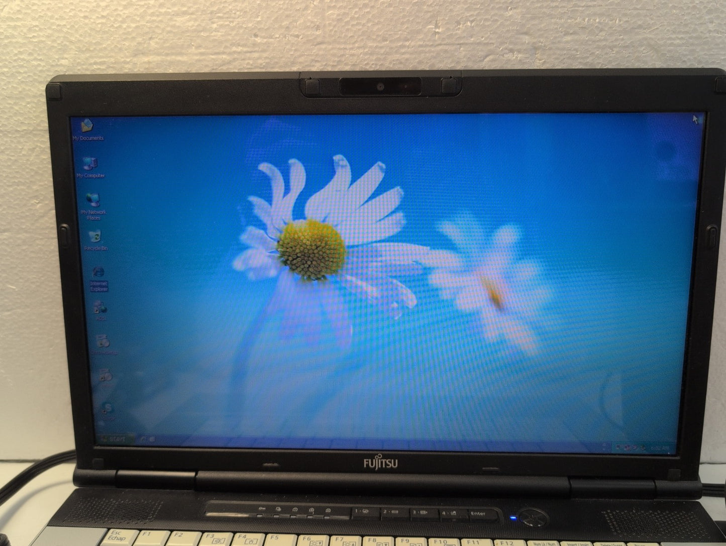 🔥 Fujitsu Lifebook E571 15.6" LAPTOP  i5-2520M /4GB /250GB HDD /Win XP (READ) -