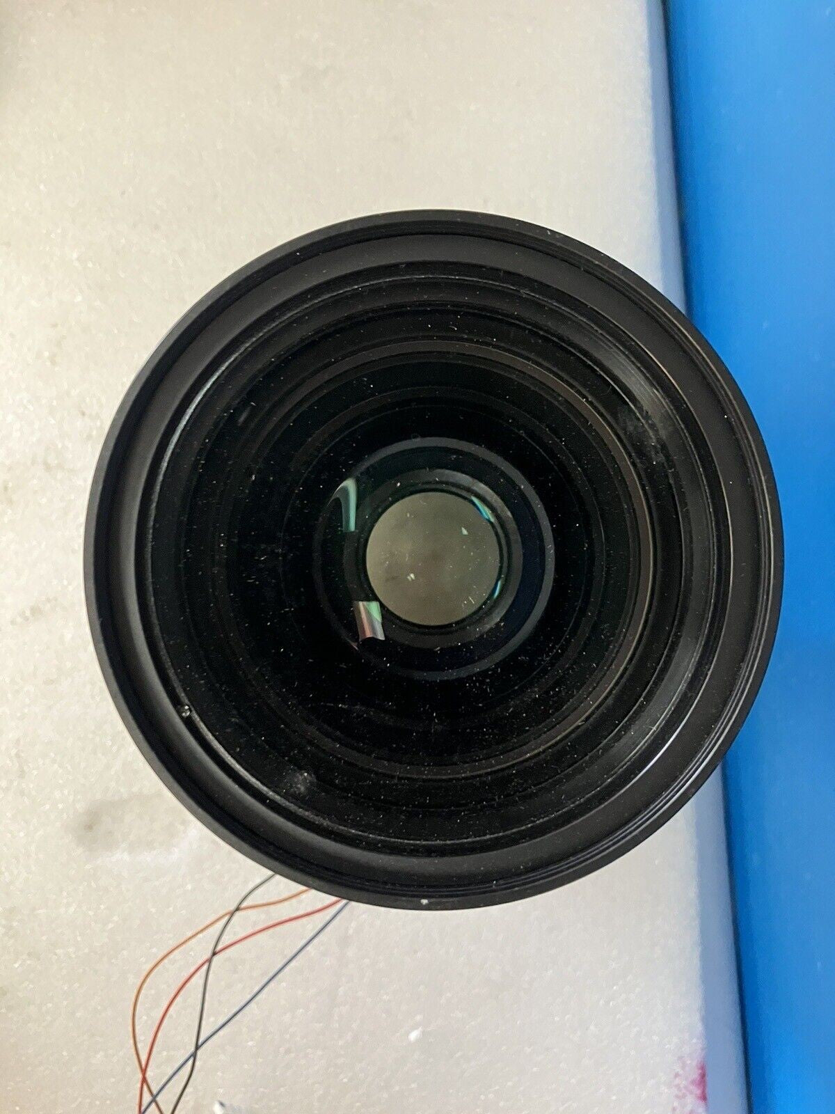 ~ Sanyo PLC-9000 Stock projector lens WITH MOTOR