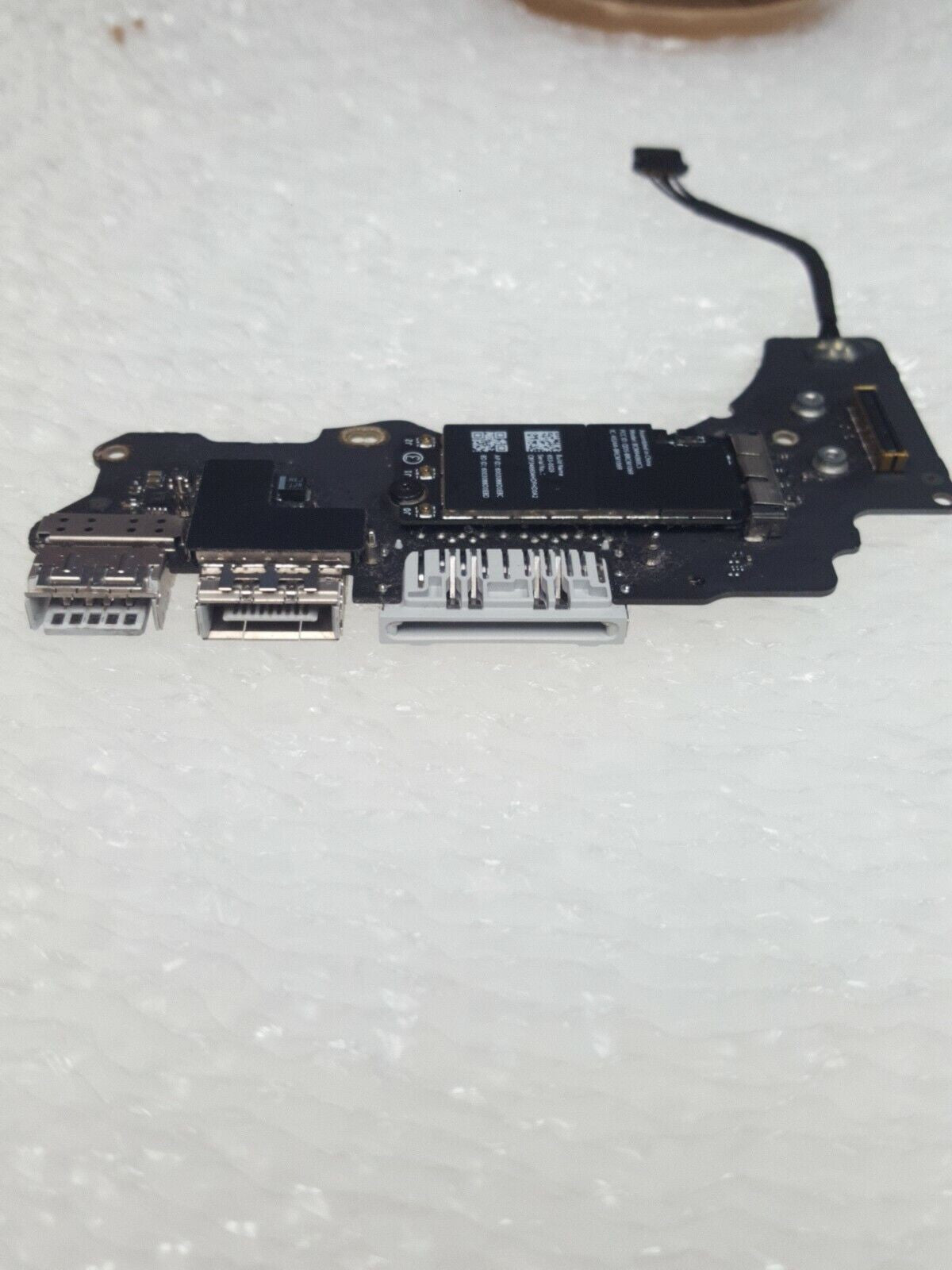 ~ Apple MacBook Pro Retina 13" A1502(2013 late) IO Board with Wifi Card