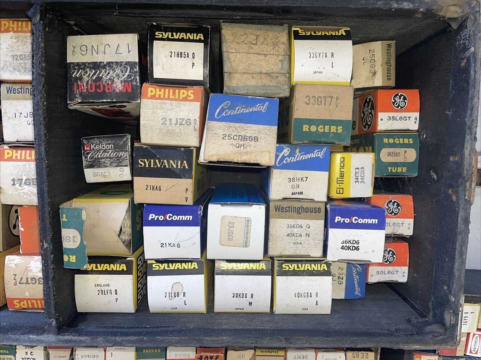 Large lot of  VINTAGE Electric tube old stock