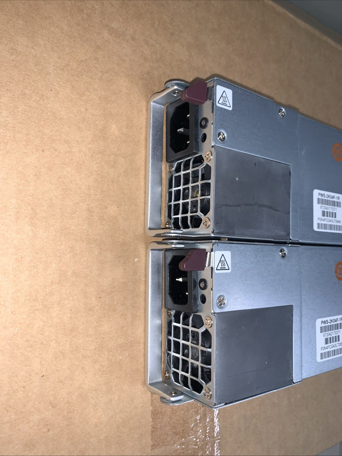 1x Supermicro PWS-2K04F-1R 2000W 1U Redundant PSU 80+ Platinum Working