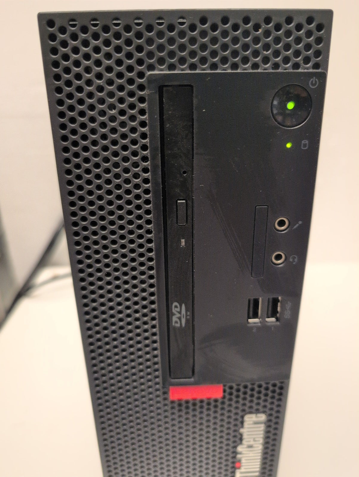 Lenovo ThinkCentre M710e 10UR001LUS SFF Desktop i5-7400 8GB RAM 1TB HDD Win 11 -