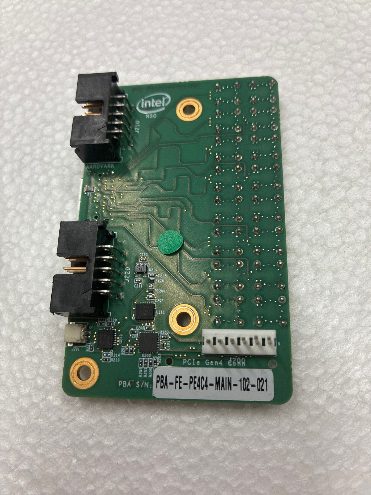 🔥 Intel NSG PCIe Gen4 Main Board PB-FE-PE4C4-101 Development Test PCB