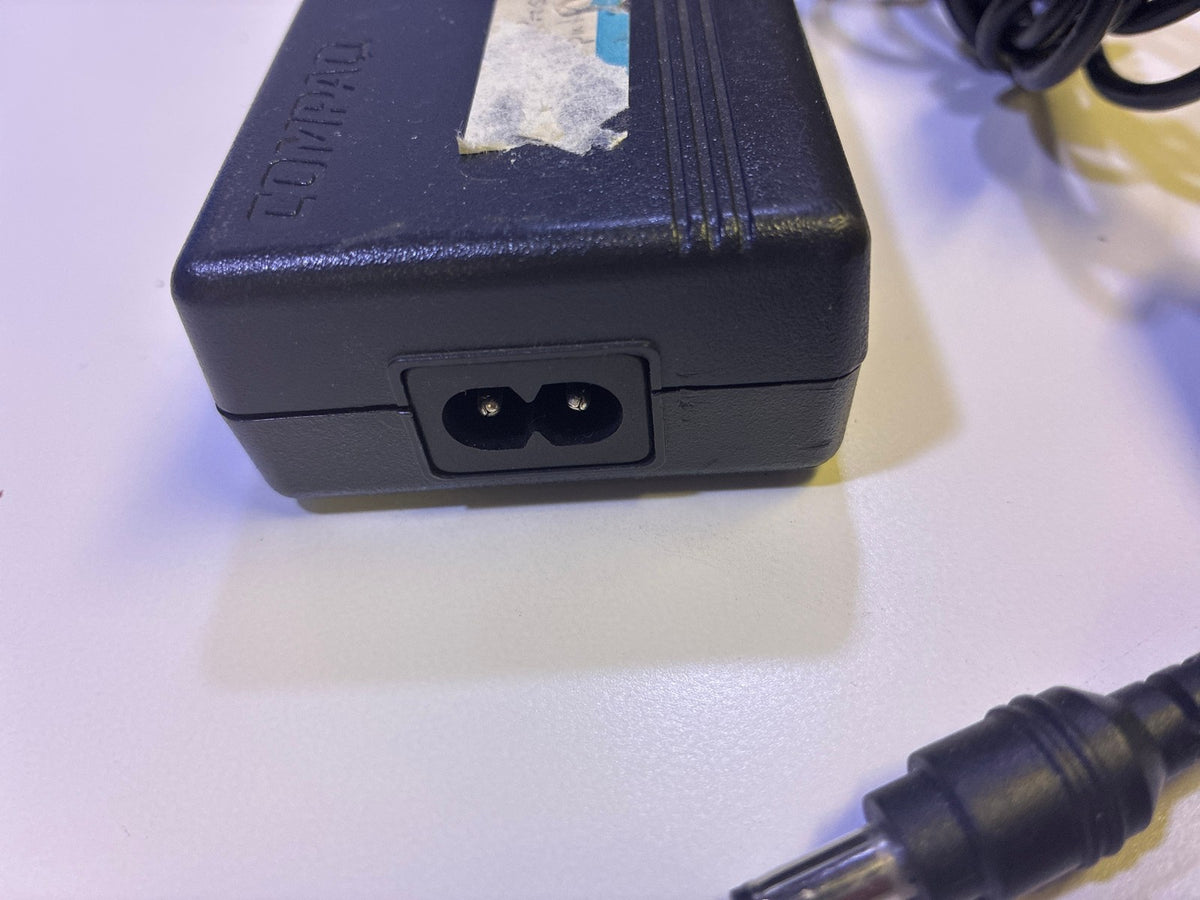 🔥 Compaq AC Adapter LE-9702A 19V 3.16A 60W Laptop Power Supply