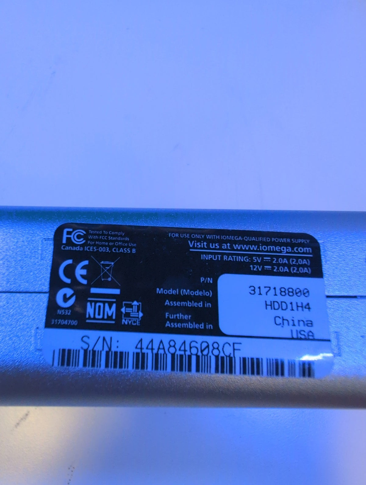 🎸 Iomega HDD1H4 500GB PORTABLE HDD WITH AC Power ADAPTER (Only 1 day Used Time)