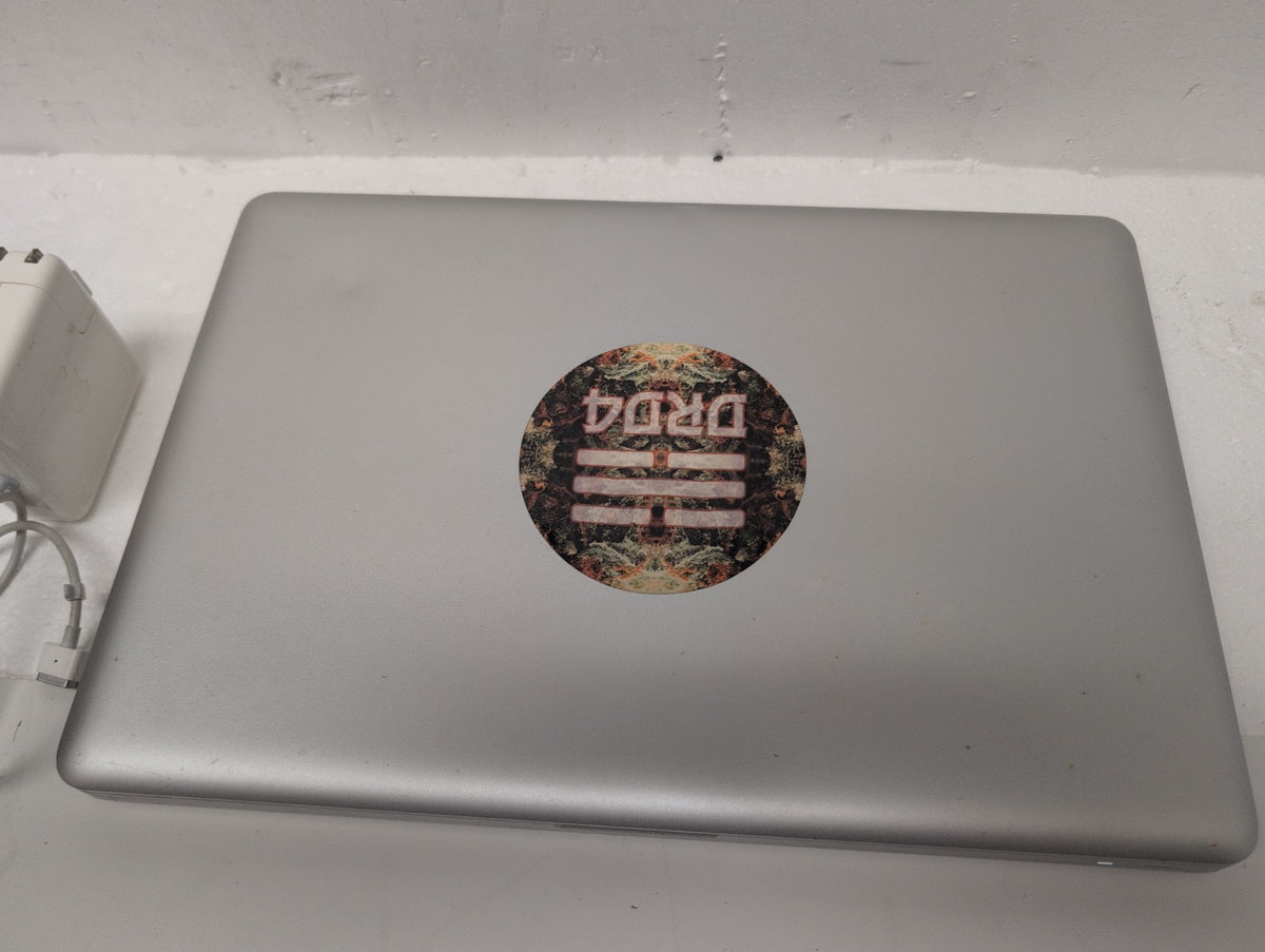 🎸 Apple MacBook Pro 15" A1286 2011  i7- 2.2Ghz /4GB/750GB HDD (Keyboard bad)