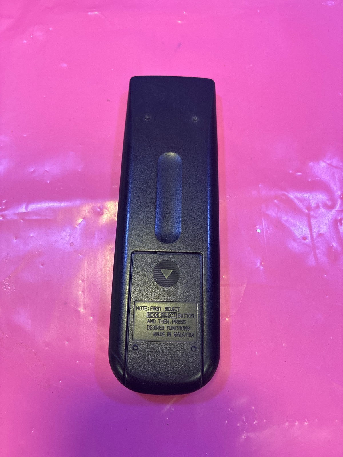 🔥 Hitachi VT-RM391A VCR TV CATV Remote Control - Black