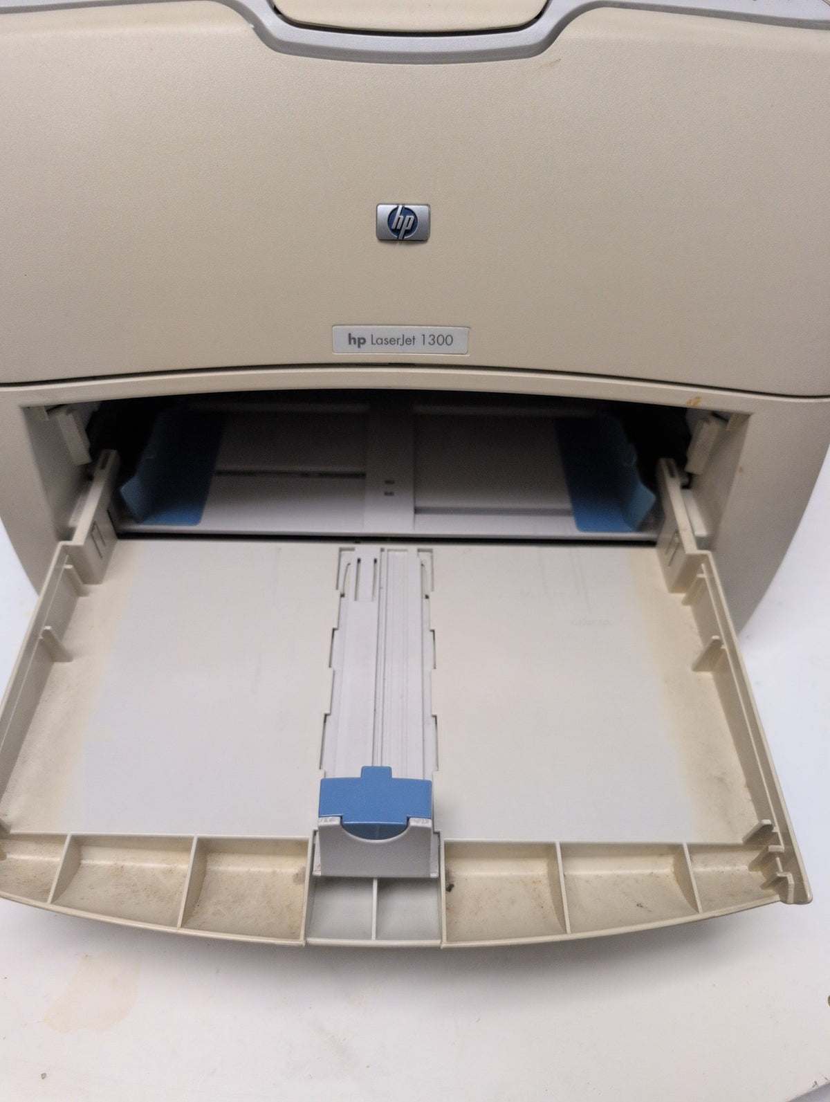 🎸 HP LaserJet 1300 Q1334A Monochrome Laser Printer, Parallel/USB 144K pages