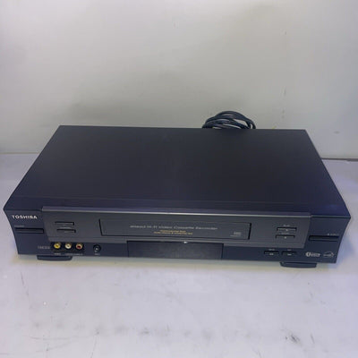 Toshiba W625CF 4 Head VHS VCR Recorder Player (No Remote)