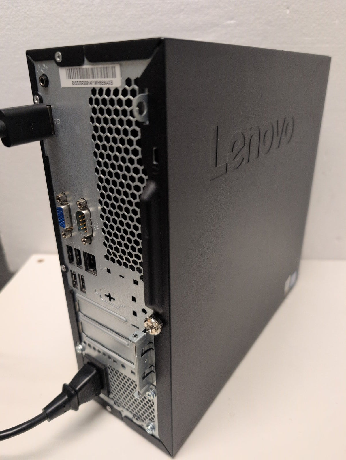 Lenovo ThinkCentre M710e 10UR001LUS SFF Desktop i5-7400 8GB RAM 1TB HDD Win 11 -