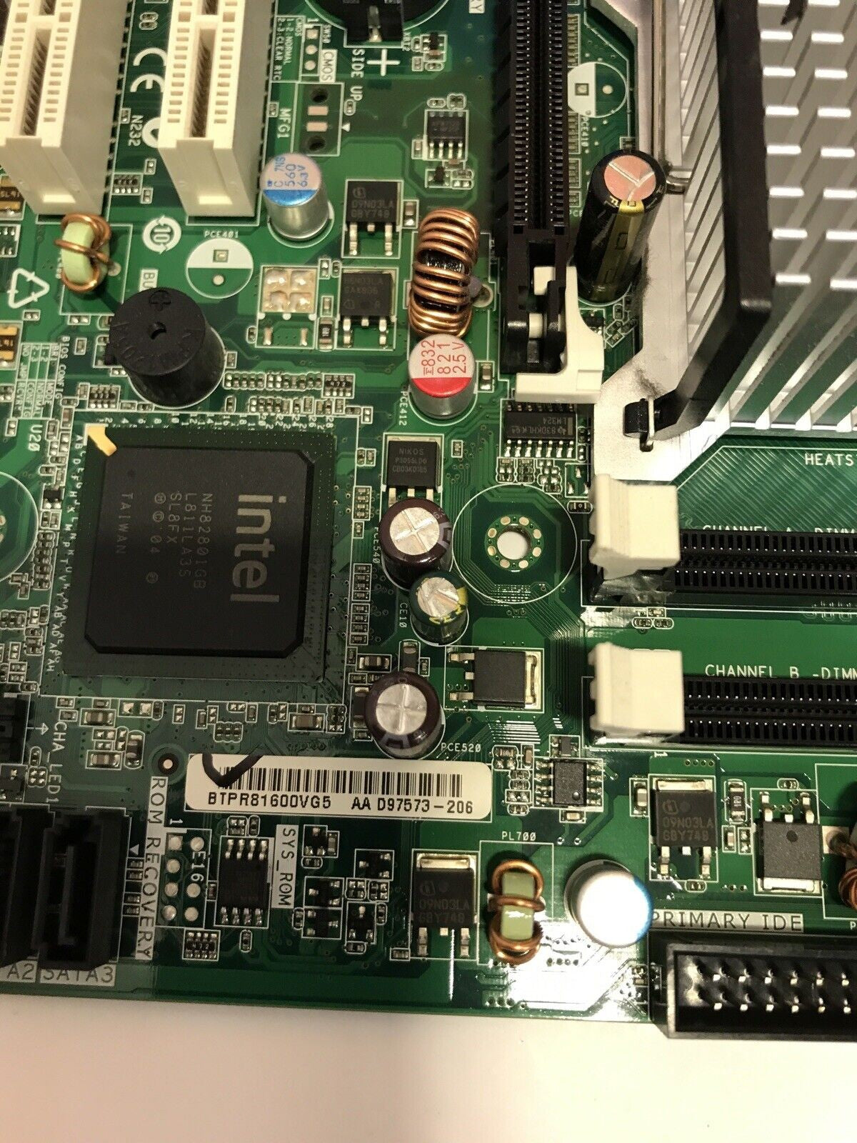 INTEL MOTHERBOARD SOCKET 775 MOTHERBOARD  D97573-206 D946GZIS