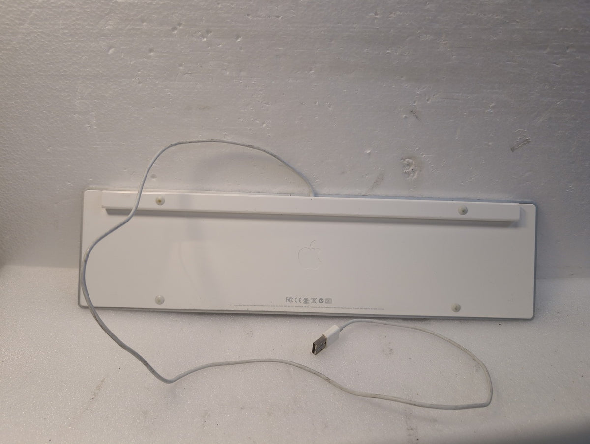 🎸 Apple Wired Keyboard A1243 Full-Size with Numeric Keypad USB White/Silver