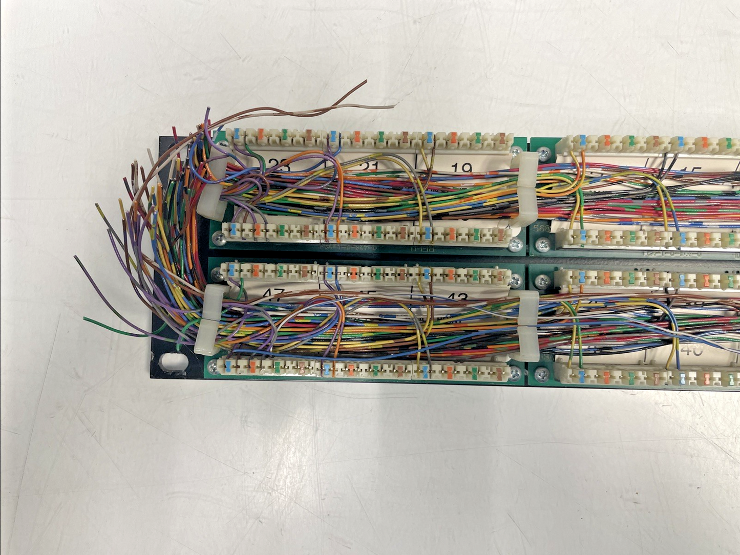 🔥AT&T PATCH PANEL 48 PORT 1100CAT5 MODULAR JACK PANEL, EIA - T568 A  +
