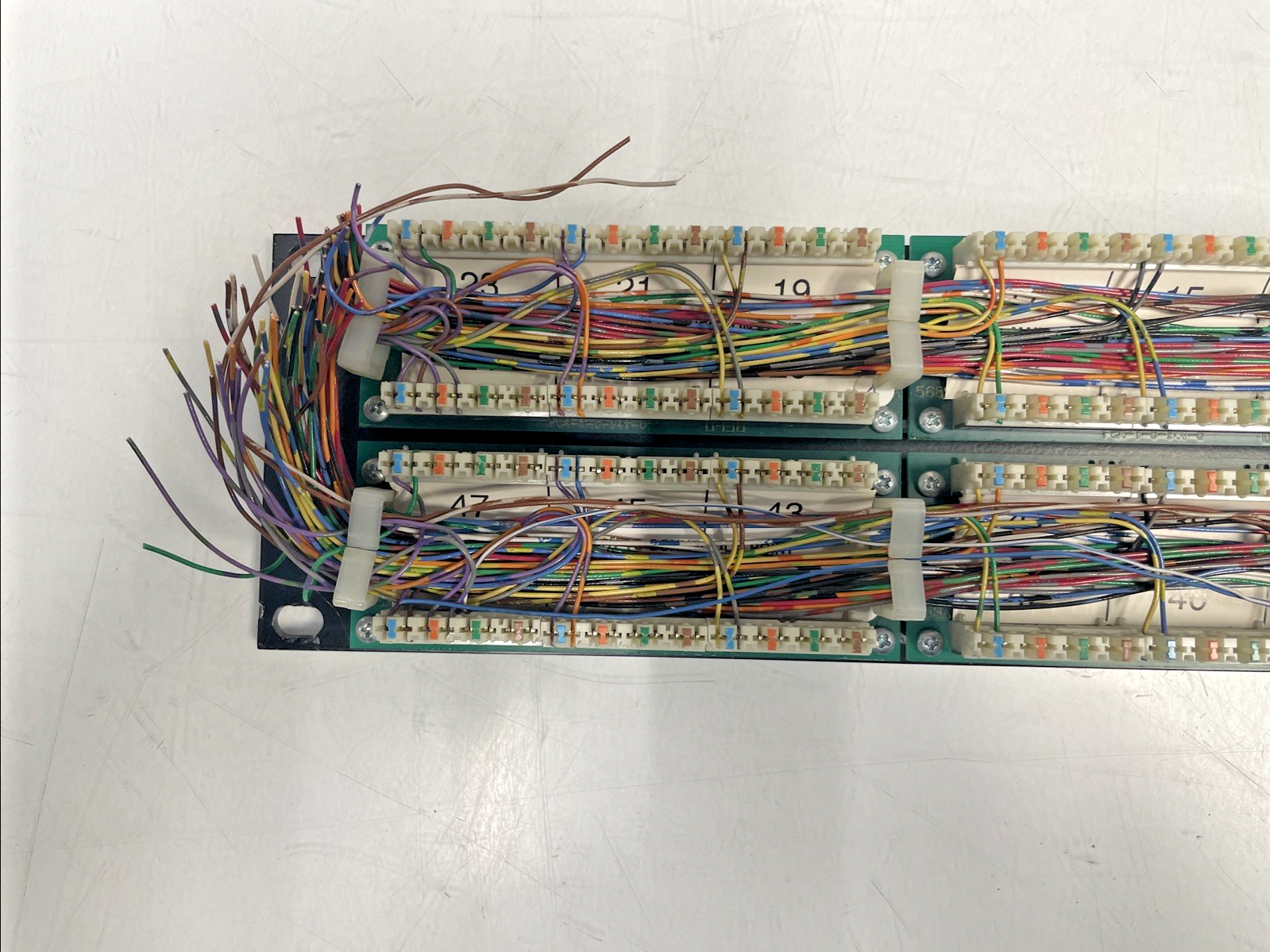 🔥AT&T PATCH PANEL 48 PORT 1100CAT5 MODULAR JACK PANEL, EIA - T568 A  +