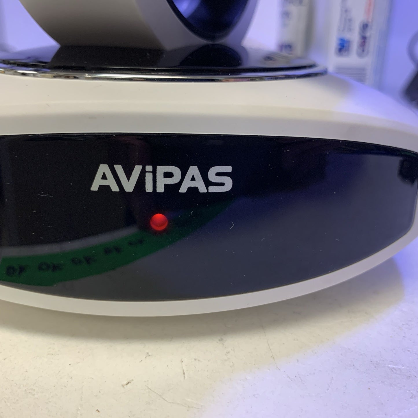 AViPAS AV-1280W SDI PoE PTZ Camera with Poe adapter (as is)