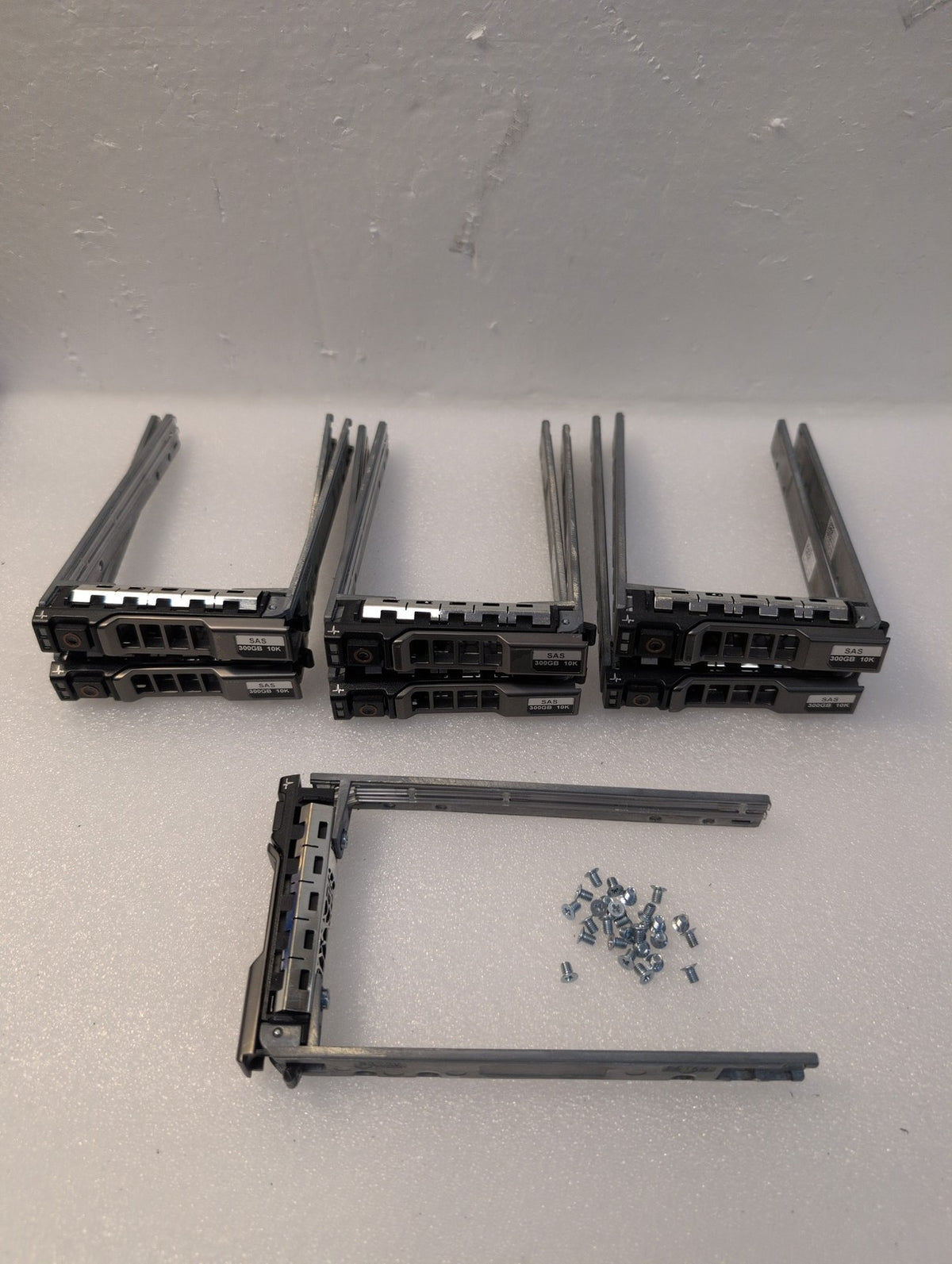 🎸 7x Dell 2.5" SAS Hard Drive Caddy KG7NR with Screws  For Dell R620