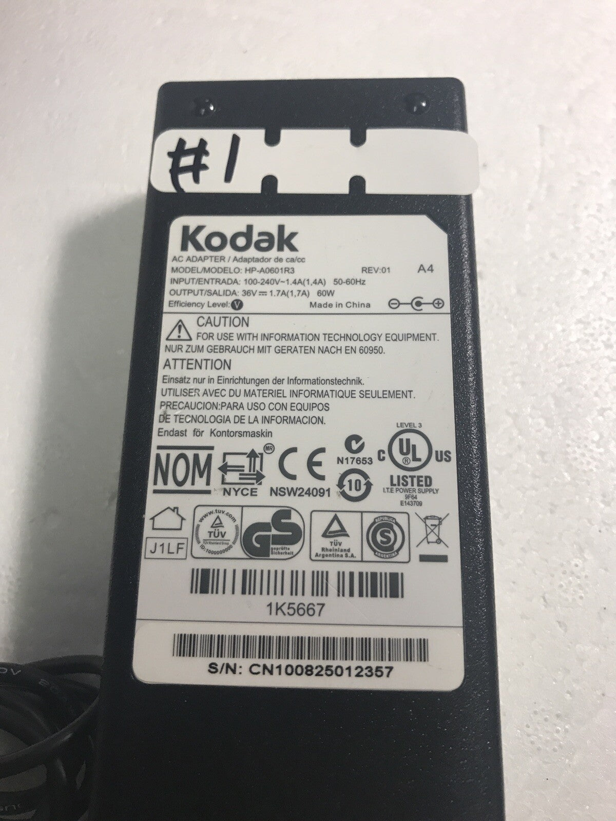 Kodak AC adapter Model HP-A0601R3