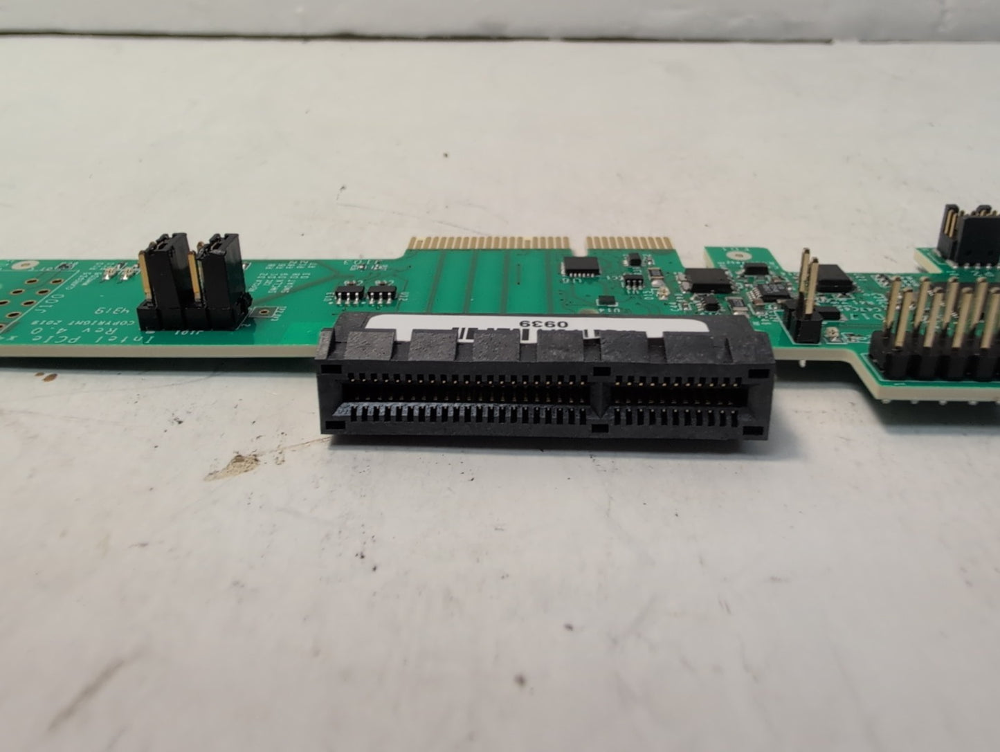 🔥 INTEL PCI4 X4 CARD -