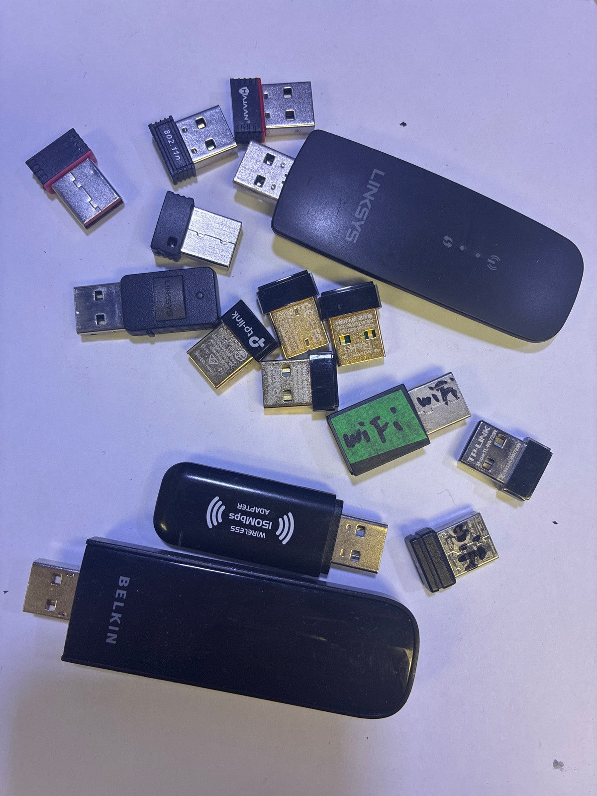 🔥 Mixed Lot of 15 USB WiFi Wireless Network Adapters Linksys Belkin TP-Link