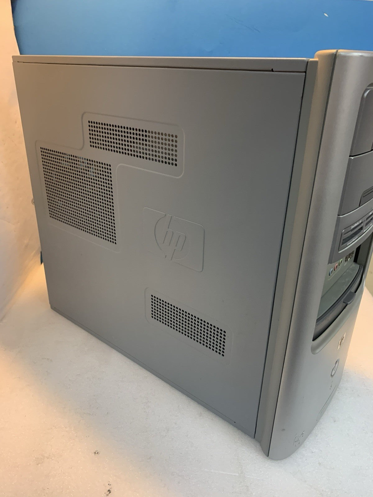 🔥 HP Desktop PD 2.8GHZ 512MB RAM 40GB HD DVD Windows 2000 SP4