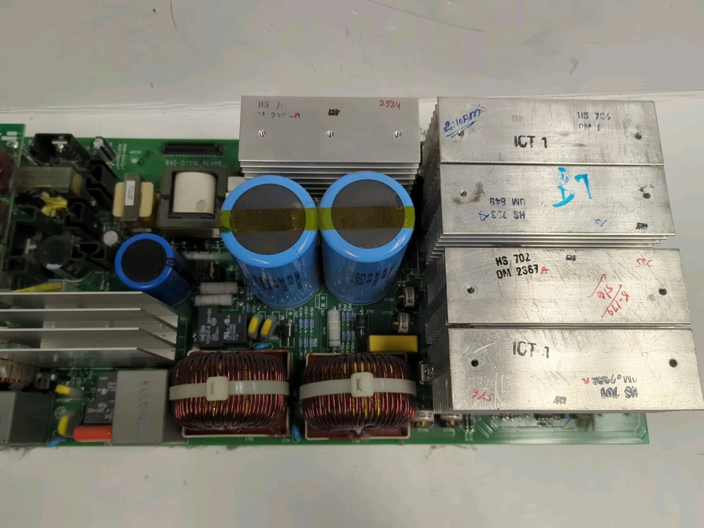 APC 640-0751G_REV08 POWER BOARD -