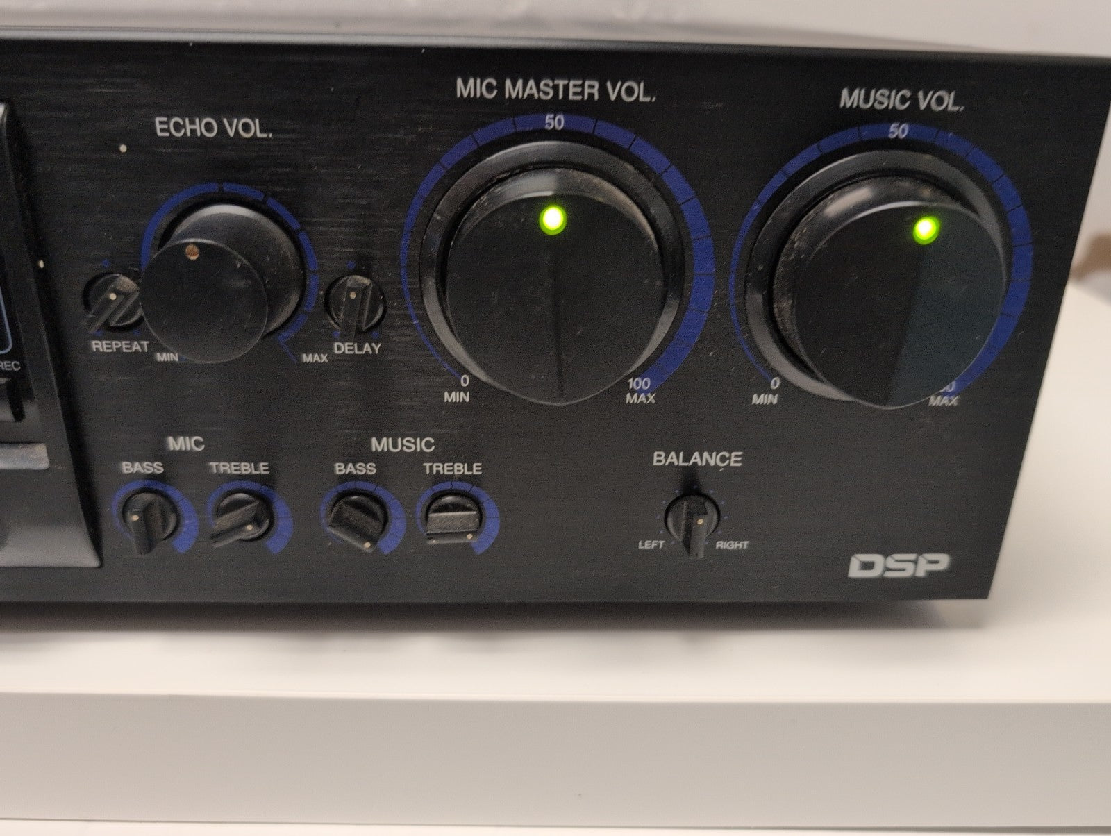 🔥 VocoPro DSP Reverb Karaoke Mixing Amplifier DA-8900 (Free Shipping) -