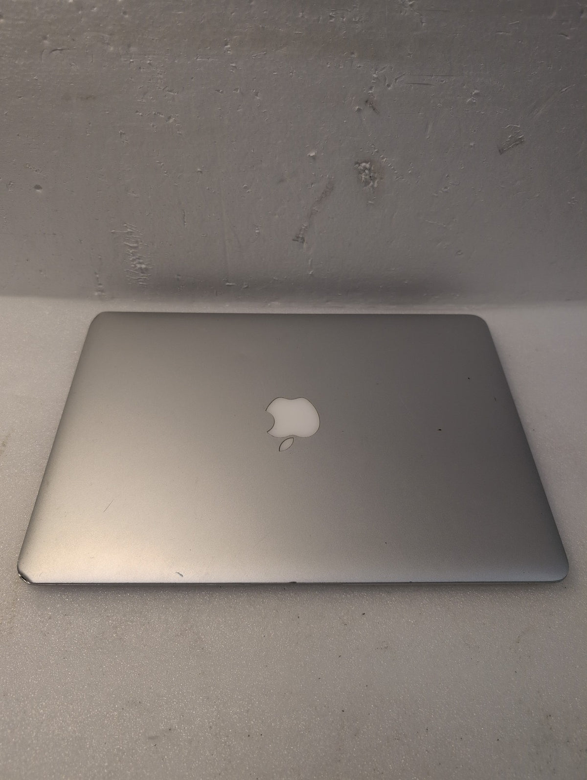 🎸 Apple MacBook Air 13-inch A1466 Mid 2013 Core i5 1.3GHz 4GB 256GB SSD (READ)
