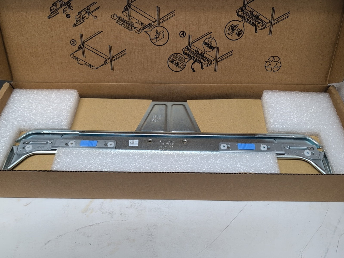 🔥 New Dell TYYJN 1U Cable Management Arm Customer Kit for  R320 R410 R620 -