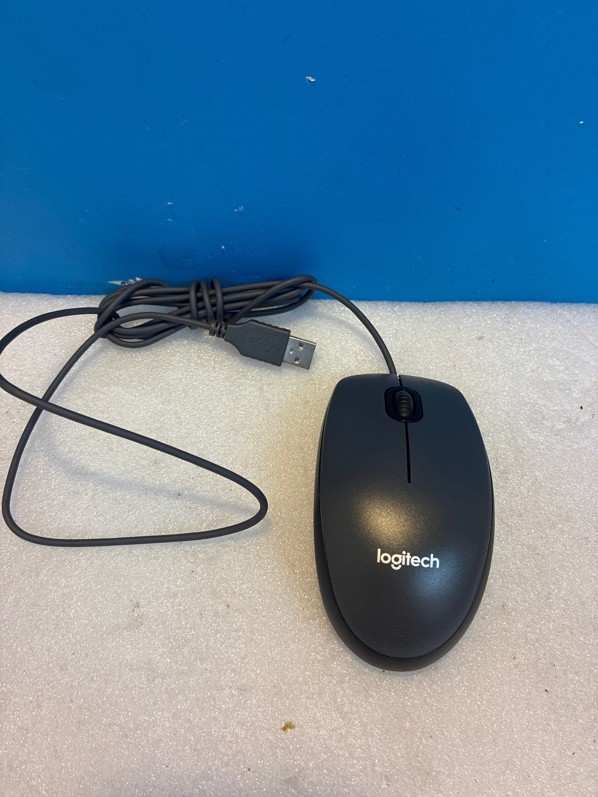 🔥 Logitech M100 M-U0026 Wired USB Optical Mouse Black 3-Button