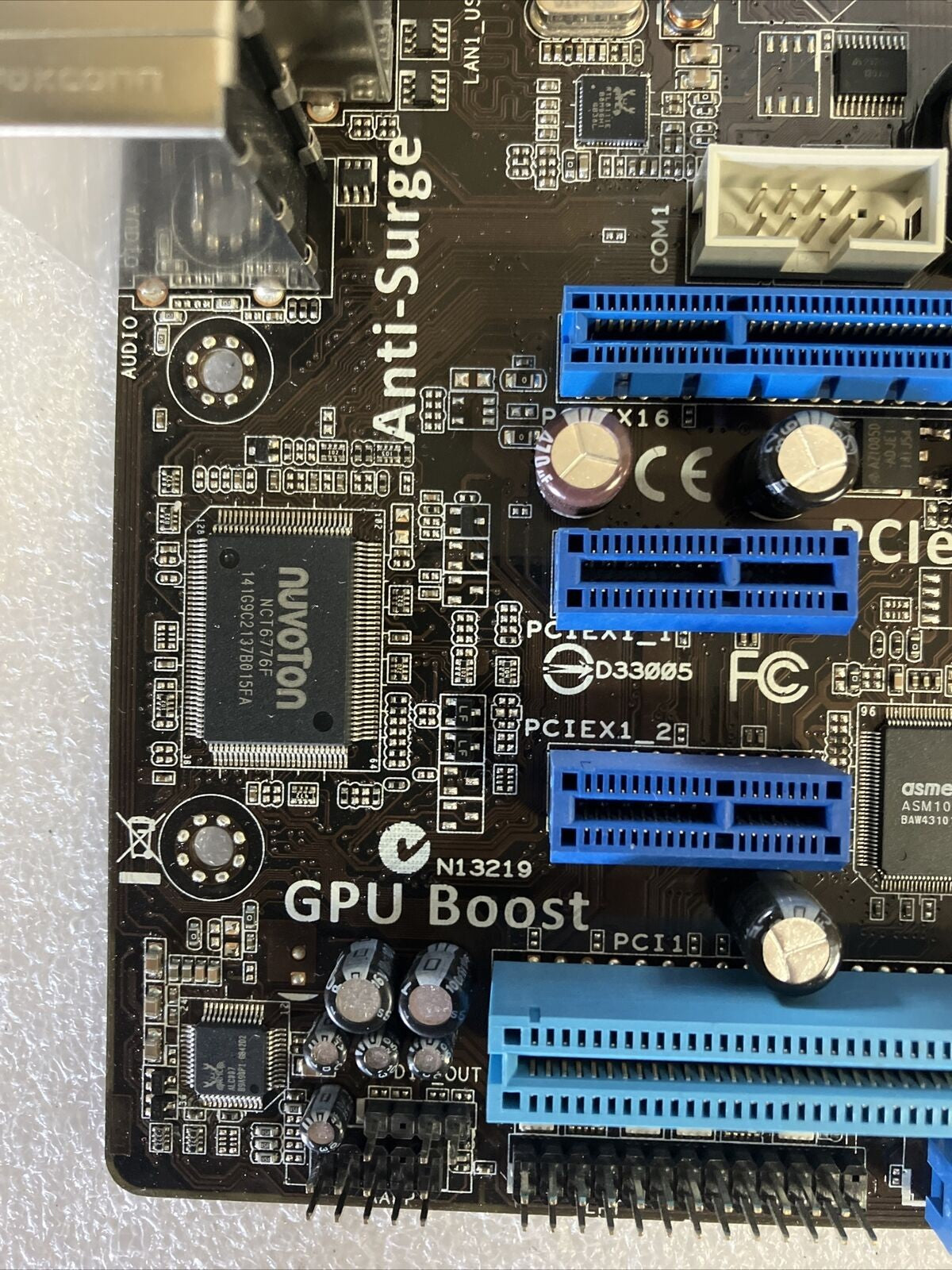 ASUS P8H61-M LE/CSM LGA 1155 DDR3 Motherboard With  I/O Shield ( NO CPU)~