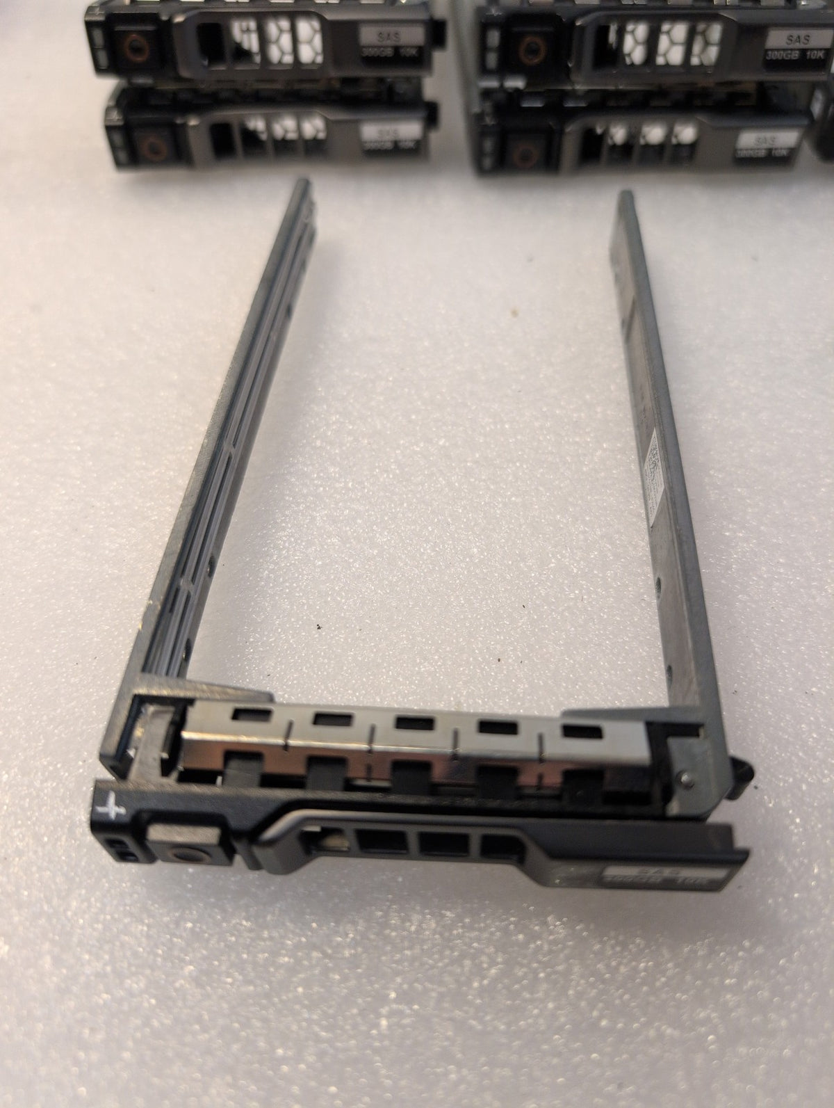 🎸 7x Dell 2.5" SAS Hard Drive Caddy KG7NR with Screws  For Dell R620