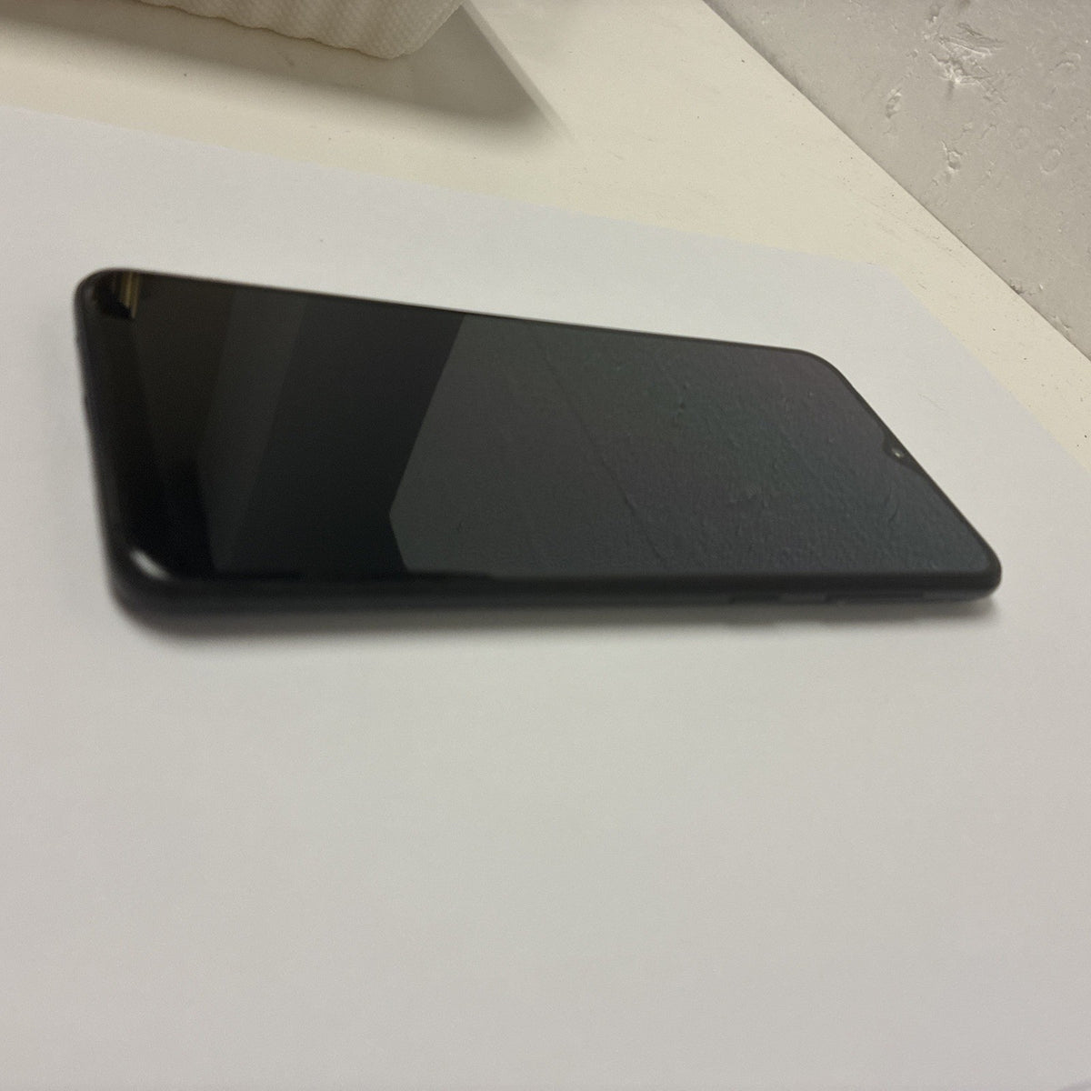 🔥 Galaxy A20 or A20e cell phone ( read listing)