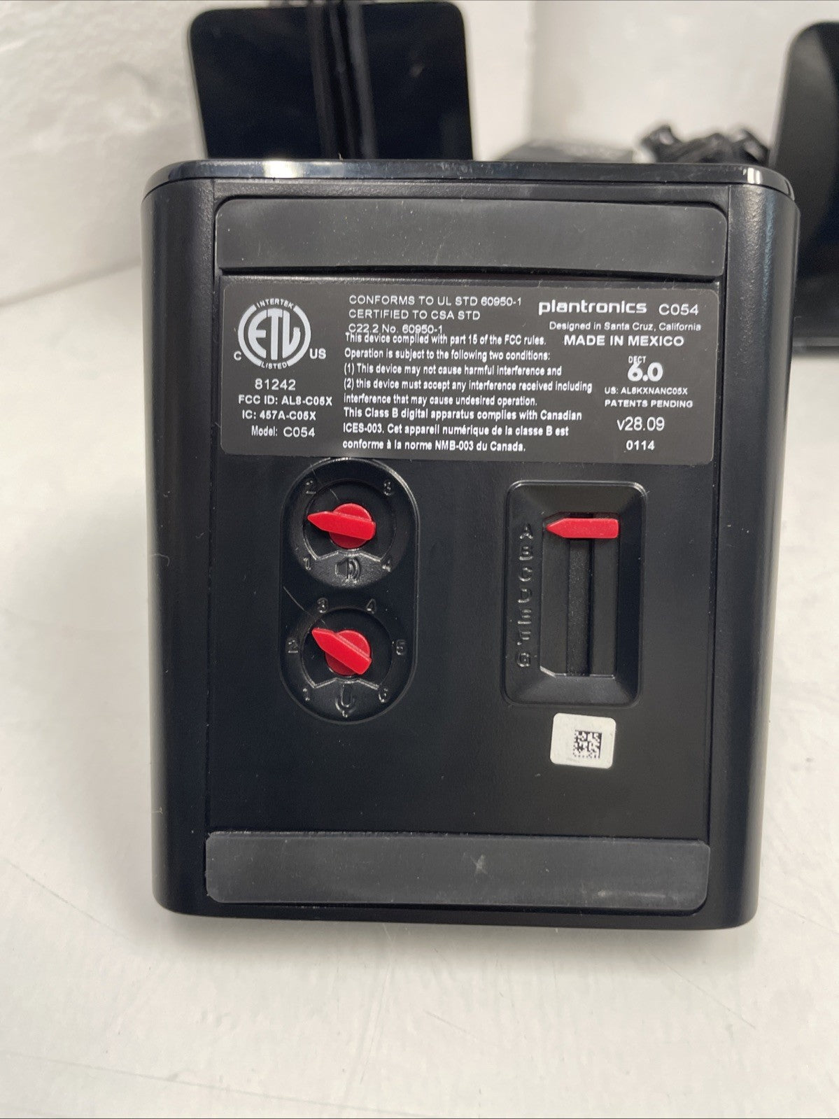 4X Plantronics C054 Headset Charging Base w Phone and 3X AC +