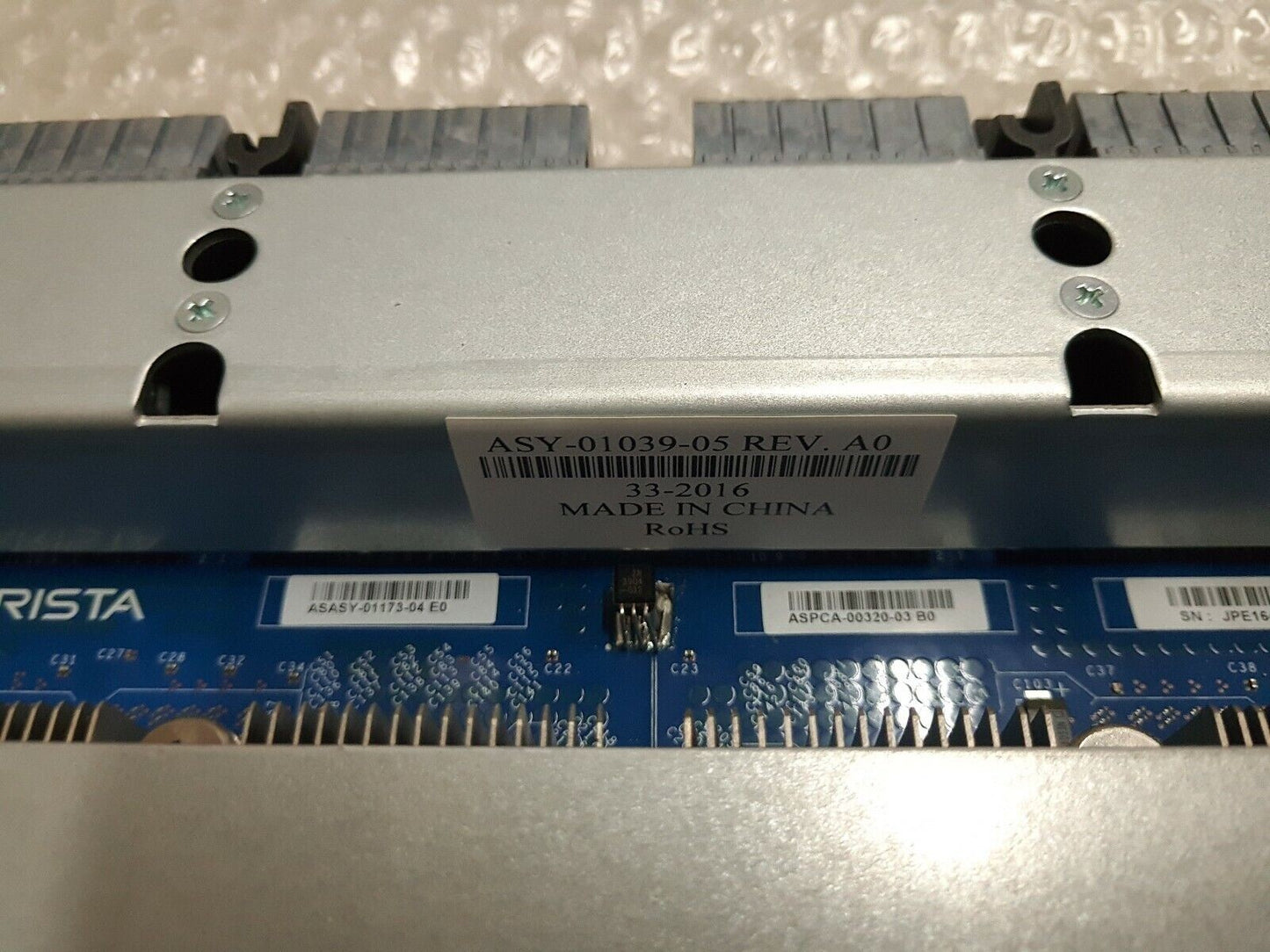 - ARISTA DCS-7308X-FM ASY-01039-05 module for 7308 chassis        
