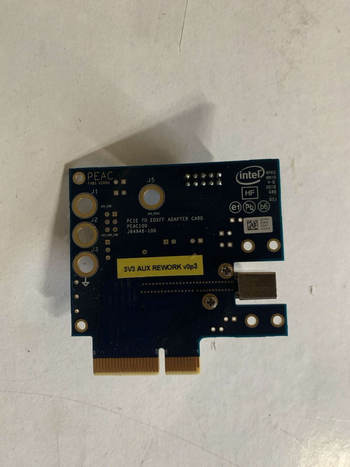 Intel PEAC100 PCIe to EDSFF Adapter Card Engineering Test Board J84946-100
