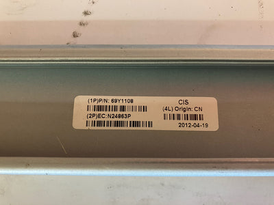 ~ IBM X3620 / X3620 / X3630 M3 Left Right Rackmount Server Rail 69Y1106 69Y1108