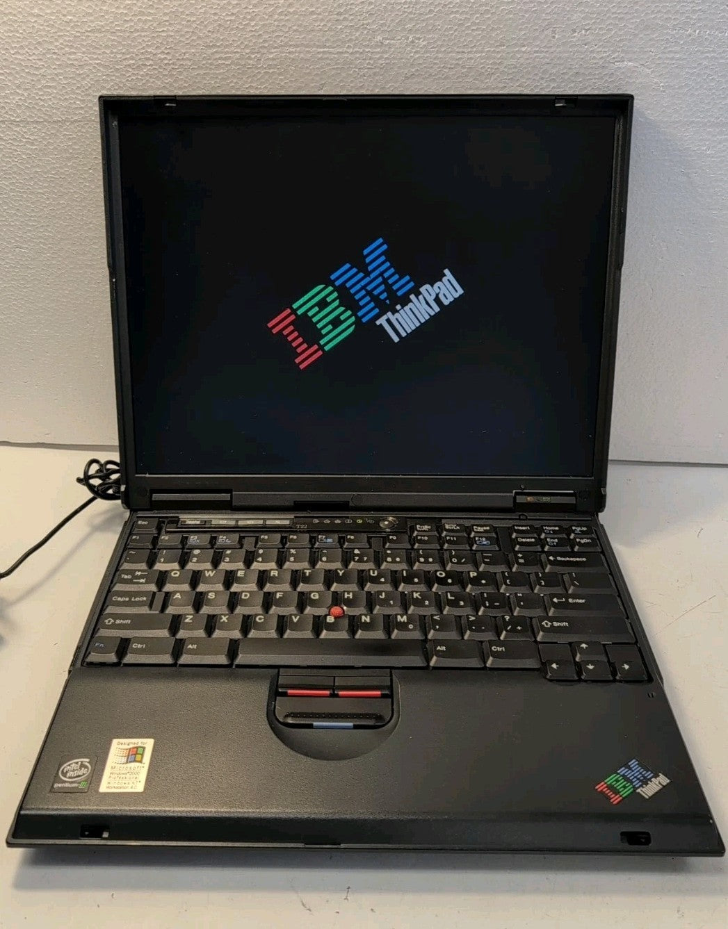 🔥 IBM T22 THINKPAD Intel Pentium 3 CPU/128MB RAM/20GB HDD (Locked,  AS IS) -