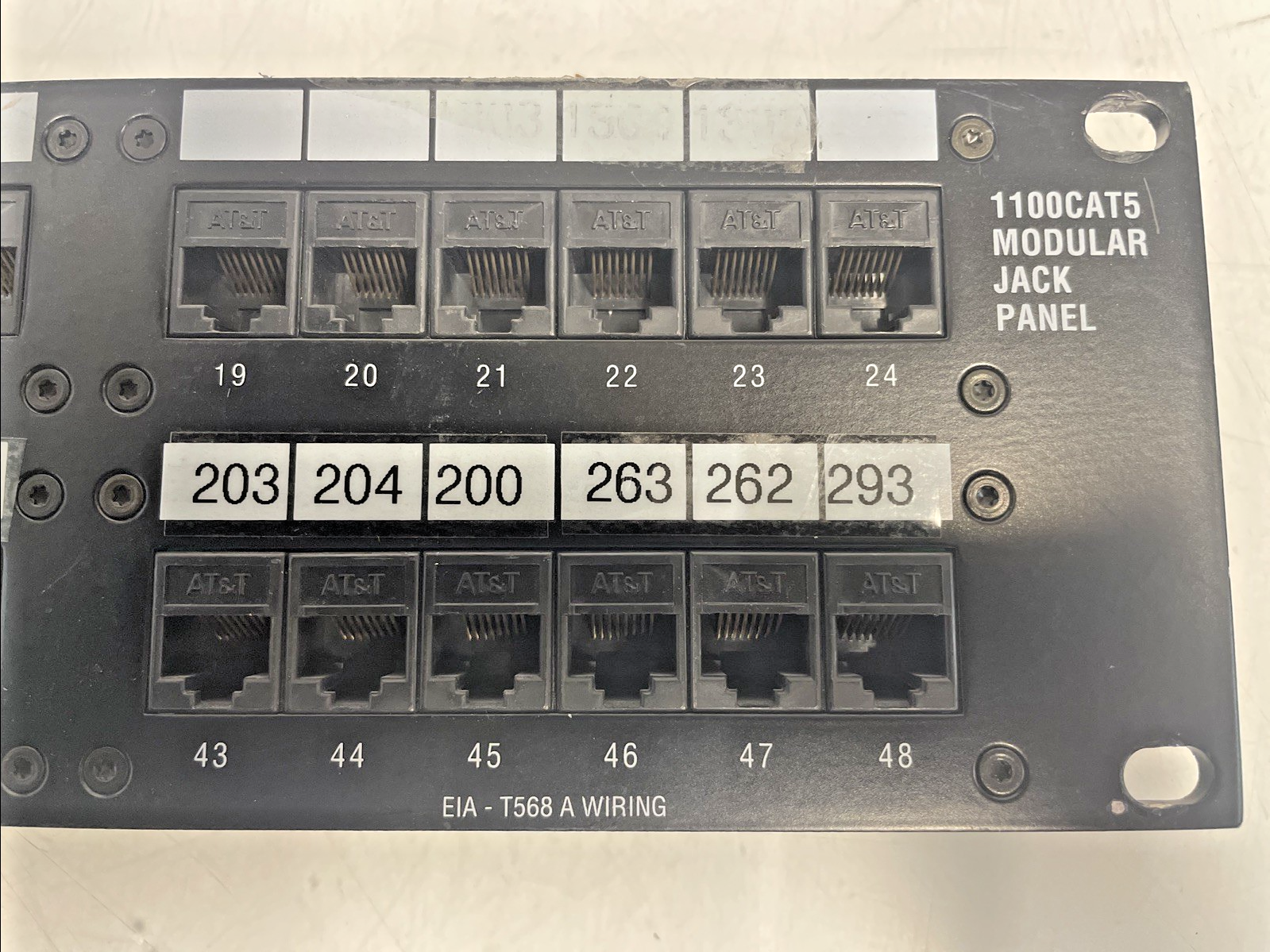 🔥AT&T PATCH PANEL 48 PORT 1100CAT5 MODULAR JACK PANEL, EIA - T568 A  +