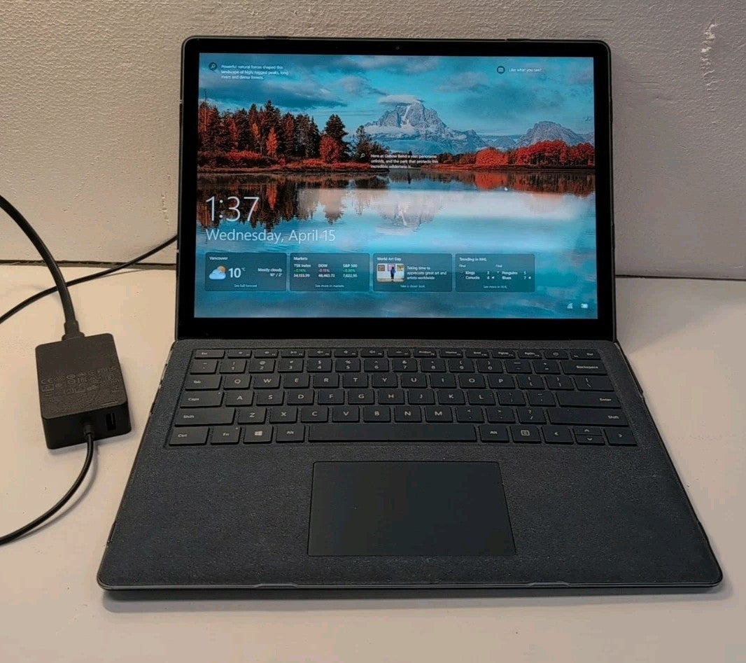 🔥NICE Microsoft Surface 1769 13.5" Touch Laptop i7-7660U/16GB/512GB SSD/Win 10-