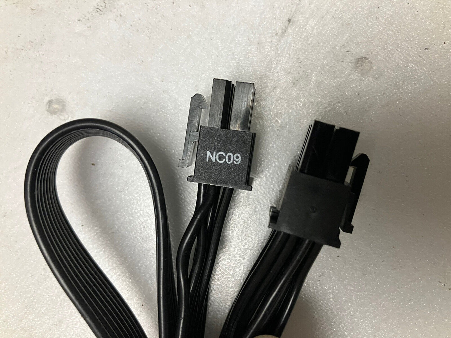 ~1x EVGA SuperNOVA 6 Pin To Dual 8 pin (6+2) (6+2) PCI-e NC09 Power Supply Cable