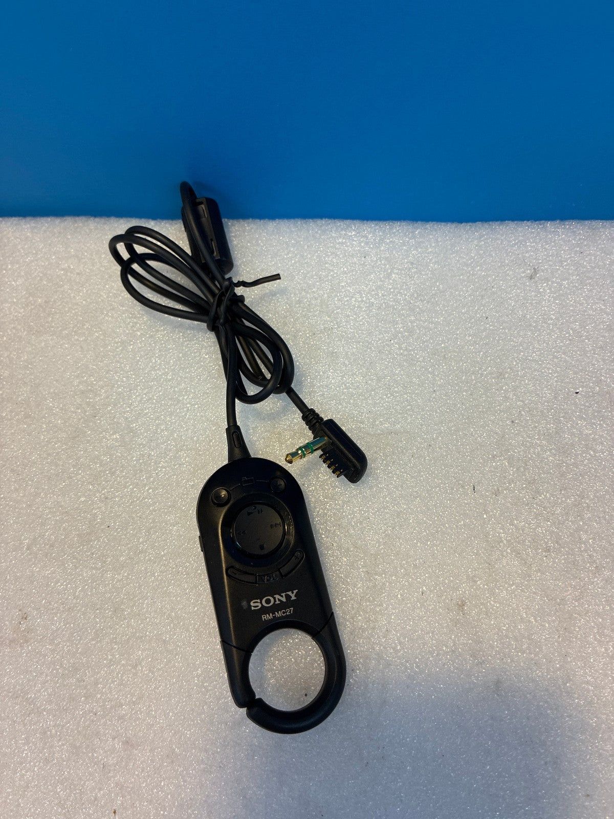 🔥 Sony RM-MC27 Walkman Wired Remote Control Black