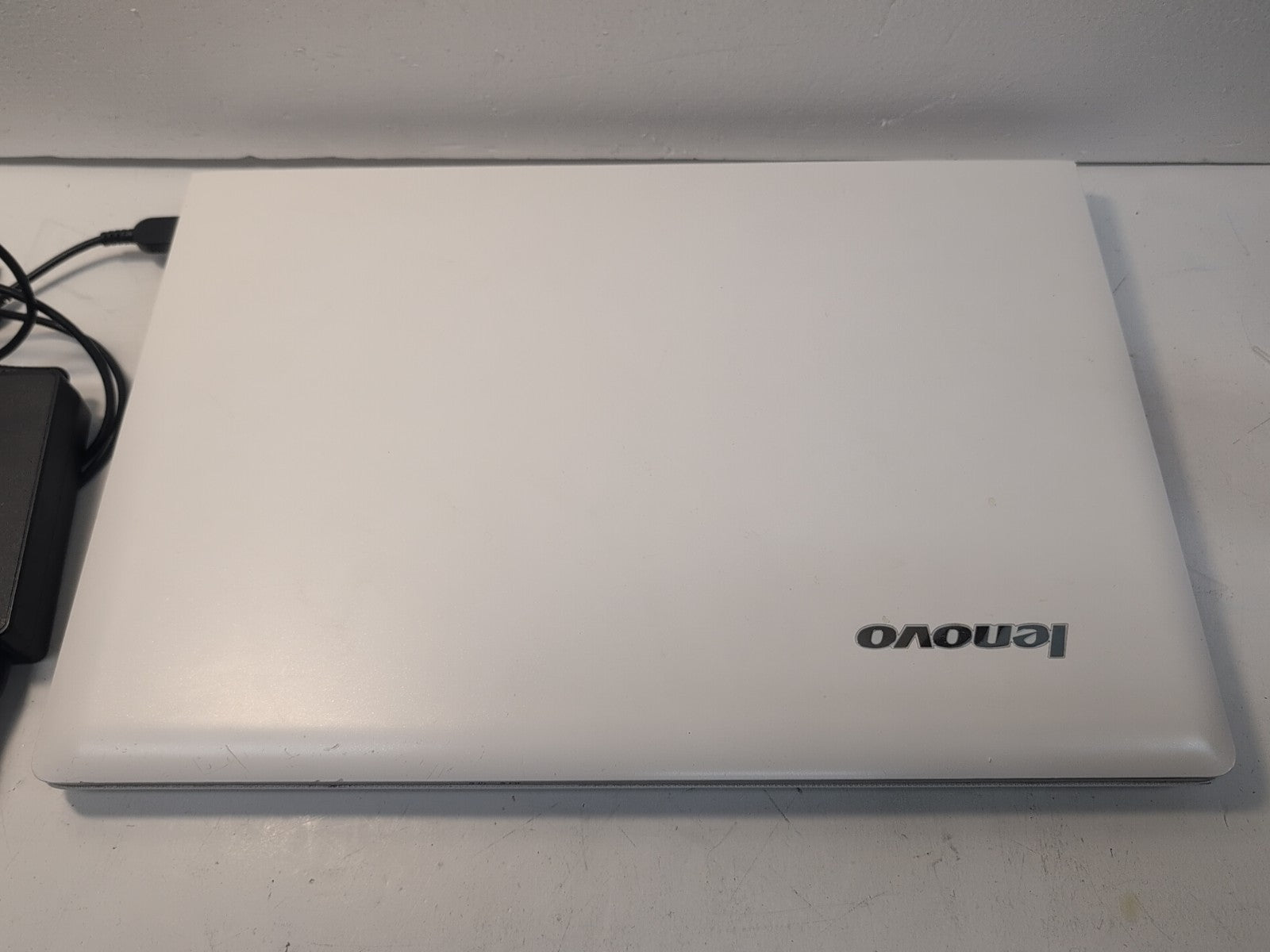 🔥 (AS IS, HINGE ISSUE) Lenovo Z50-70 15.6" LAPTOP  i7-4510U /4GB RAM/NO SSD -