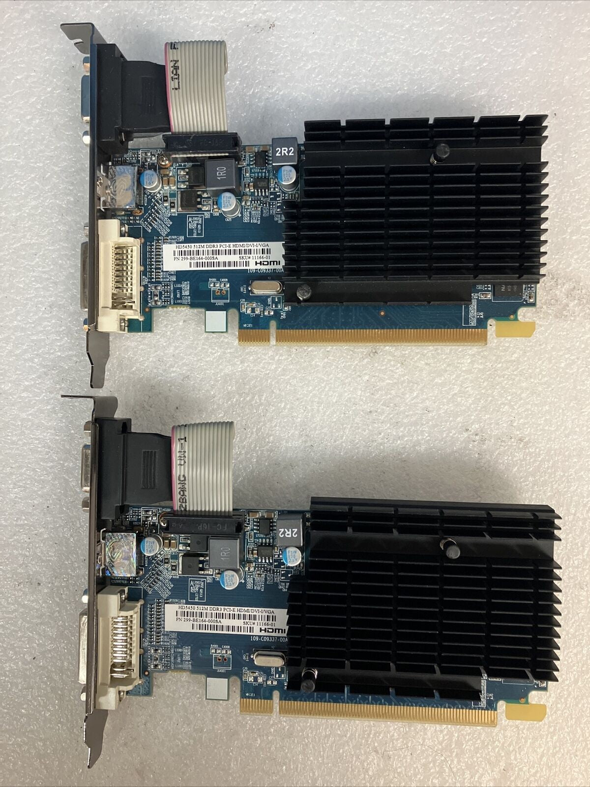(Lot of 2x) SAPPHIRE 11166 ATI Radeon HD 5450 512MB Video Card 299-BE164-000SA ~