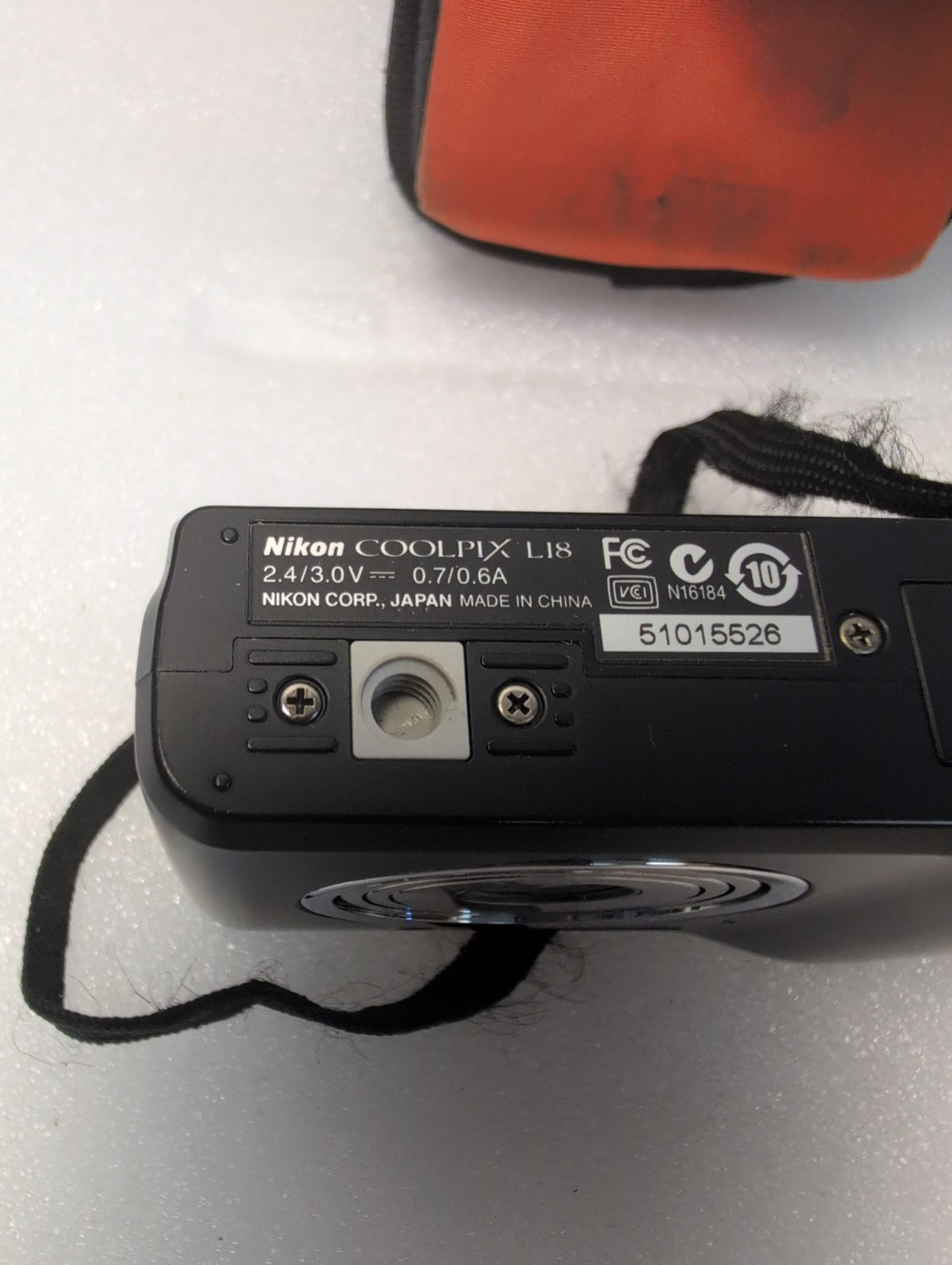 🎸 Nikon Coolpix L18 8MP Digital Camera Black 3x Optical Zoom W/4GB Card (READ)